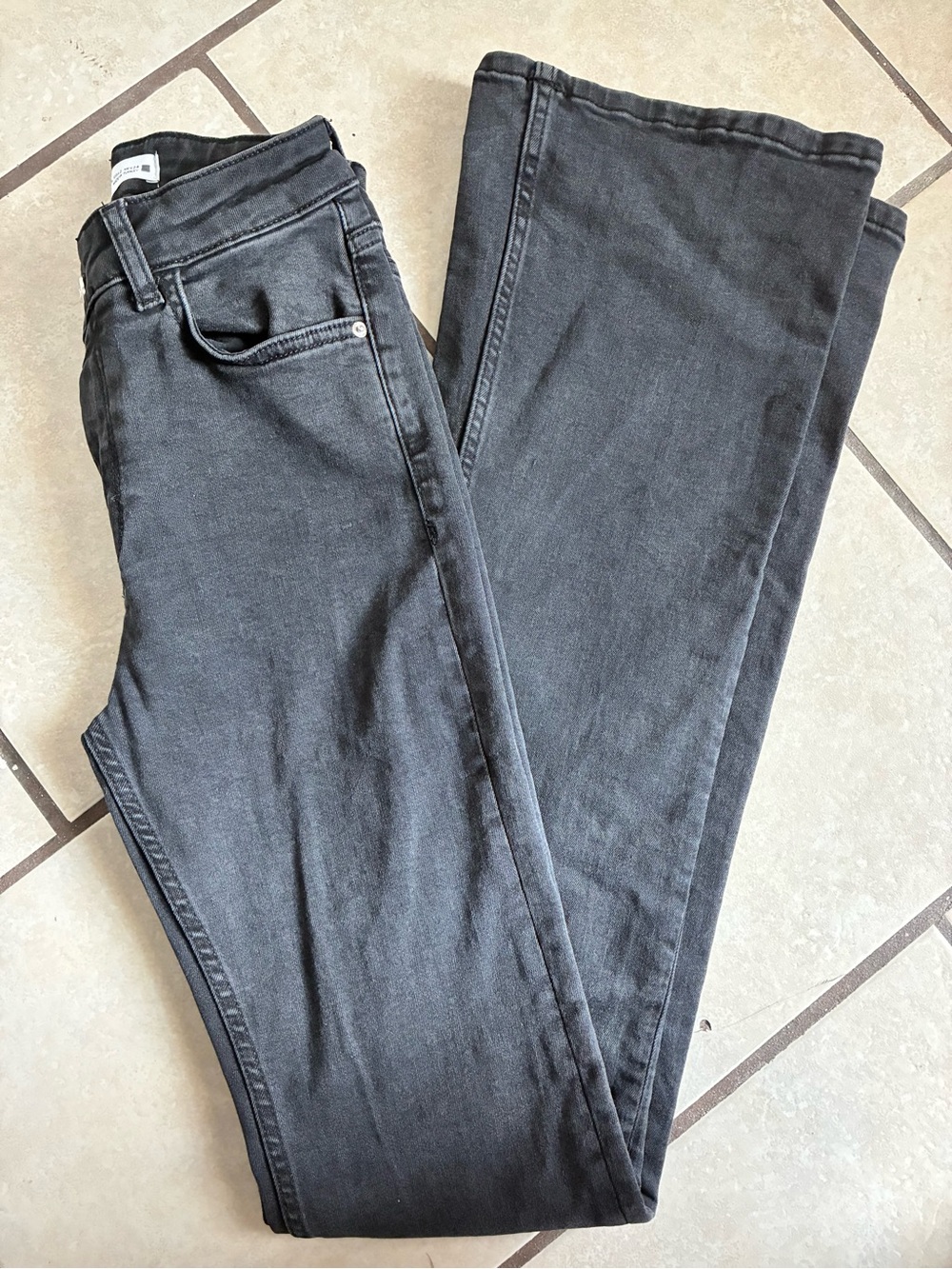 Women's Black FlaredLeg Jeans